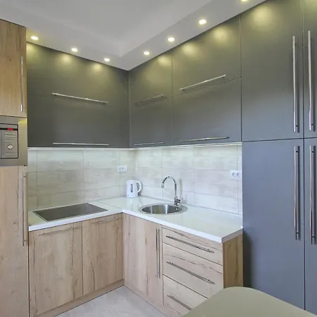 Prime West Apartment *